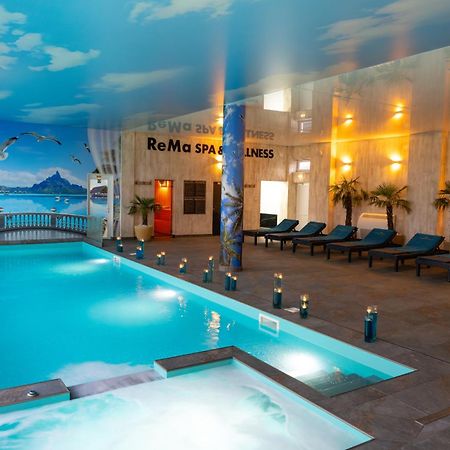 Juliana Platinum Brad Hotel Buitenkant foto