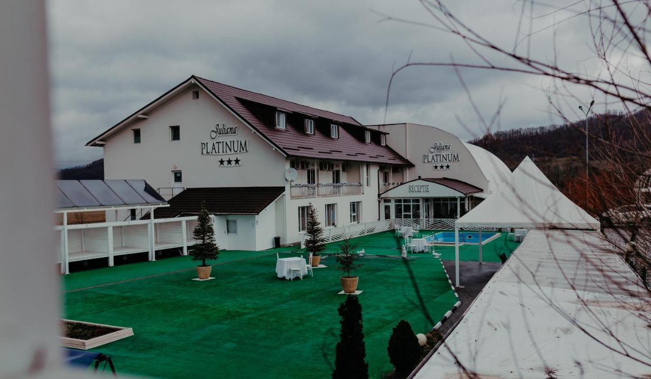 Juliana Platinum Brad Hotel Buitenkant foto